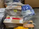 Fittings and Flanges, Stainless and Carbon, 0.5in to 8in, 150 to 300#, Qty Approx 729 Pcs