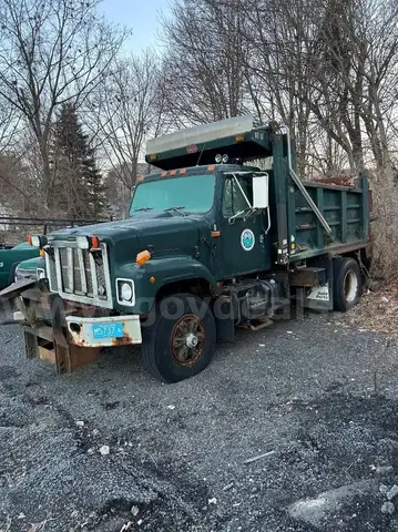 2001 International 2554