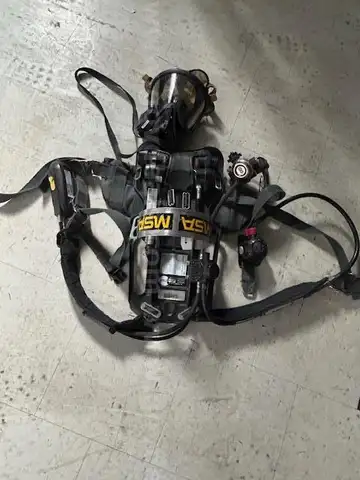 Lot of MSA SCBA with Masks