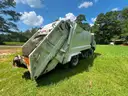 2017 Isuzu NRR Garbage Truck