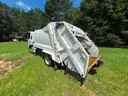 2017 Isuzu NRR Garbage Truck