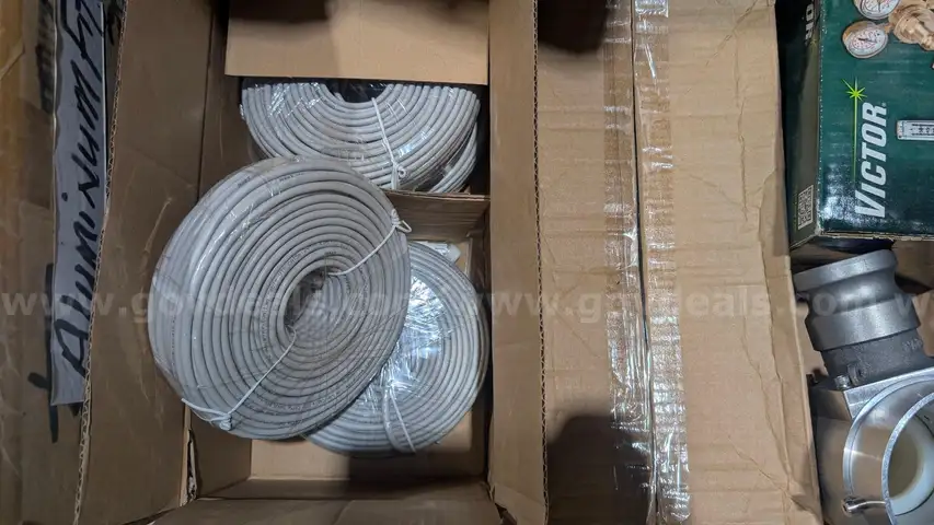 Misc cameras, cables and electrical parts