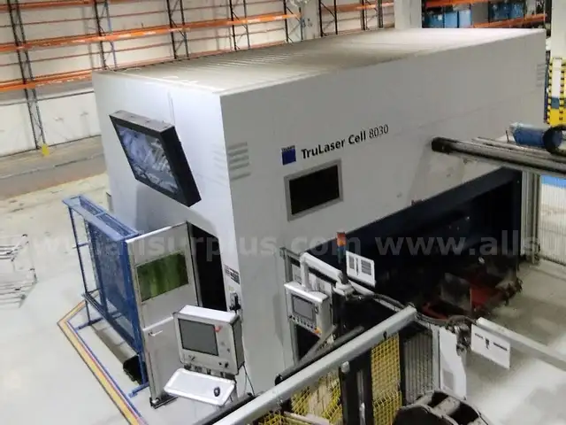 Trumpf TruLaser Cell 8030 L60 3D laser cutting cell (2017)