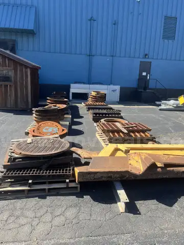 STEEL MAN HOLE COVER TOPS, LIDS &#x26; GRATES