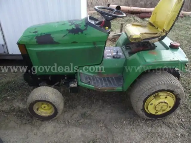 John Deere 70030 Diesel Mower