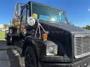 2000 Freightliner FL60