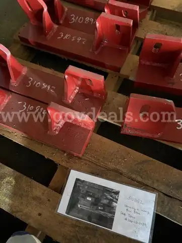 ** NEW Steel Shoe Cast (Qty: 8)** PLOW PARTS