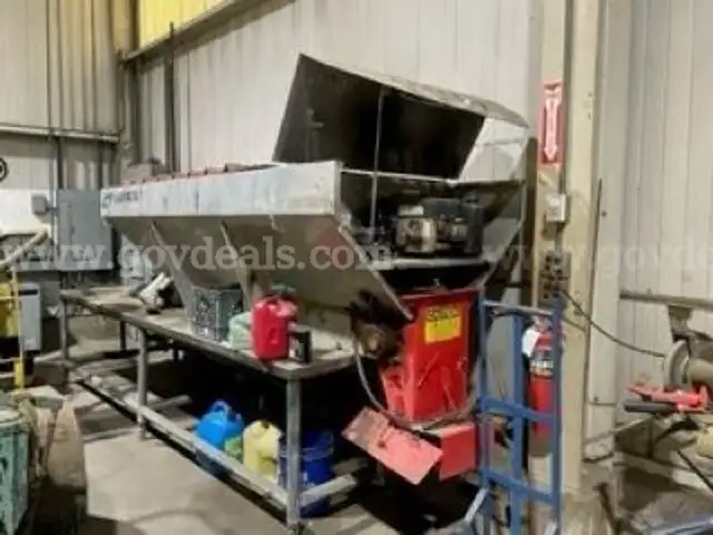 Salt Spreader- NEVER USED