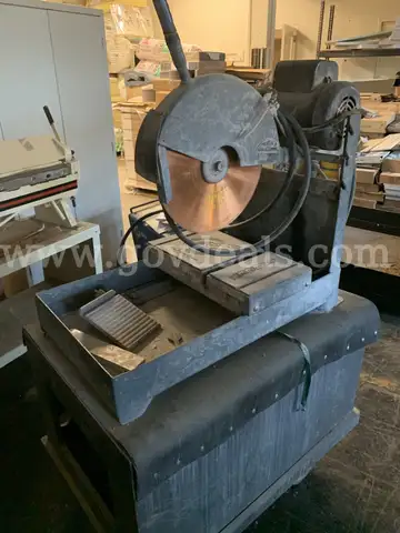 14” Target Masonry Saw On Cart