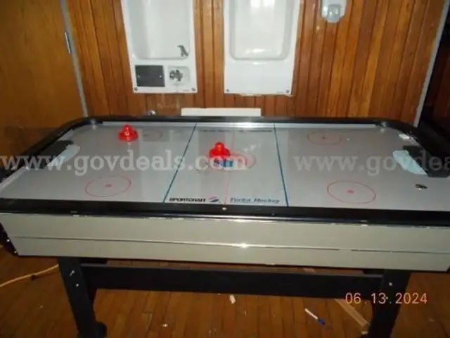 Sportcraft Turbo Hockey – Air Hockey Table
