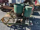 CORN PLANTER JOHN DEERE 2 ROW