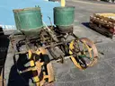 CORN PLANTER JOHN DEERE 2 ROW