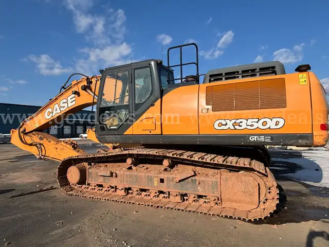 2021 Case CX350D – Hydraulic Excavator w/ Quick Coupler