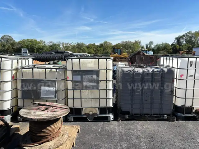 600 GAL. Totes/Plastic Container with Metal Cage - Group of 6