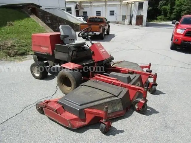 1993 Toro Groundmaster 455-D Two-Wing Riding Mower