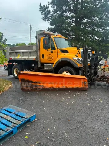2015 International WorkStar 7500 Snow Plow Truck   SEE VIDEO!!!