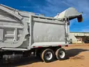 2003 Mack LE613 McNeilus 30 Cu Yard Front Load Garbage Truck