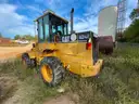 CAT FRONT LOADER