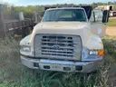 1996 Ford F800
