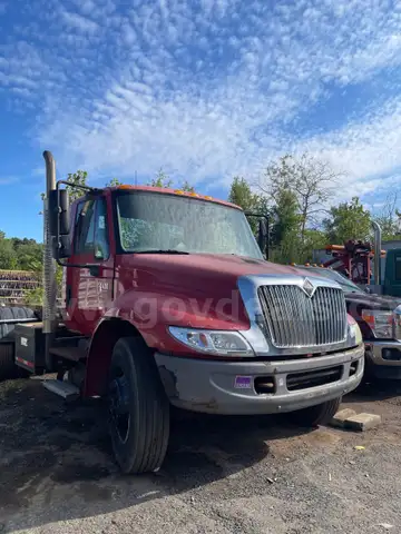 2007 International 4400 SBA 4X2