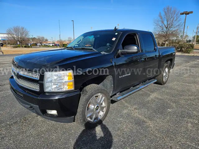 2013 Chevrolet Silverado 1500 CREW CAB LTZ 4x4