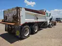 1998 Ford LT8513 -