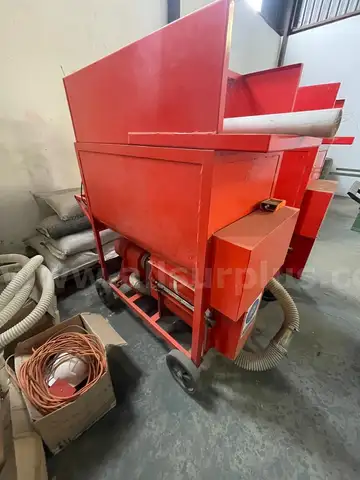 Thermal Insulation Material Blowers (Qty: 2)