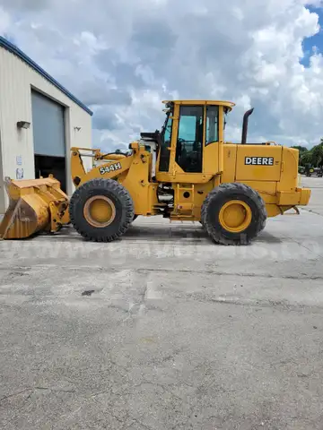 1998 JOHN DEERE 4WD TRACTOR 544H FRONT LOADER