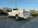 2006 FORD F-350 SD CHASSIS AND CAB, 4WD