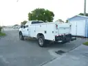2006 FORD F-350 SD CHASSIS AND CAB, 4WD