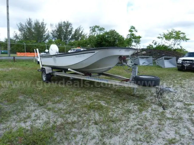 BOSTON WHALER 16&#x27; 7&#x22; FIBERGLASS, SINGLE-AXLE TRAILER, 70-HP OUTBOARD