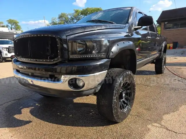 2006 Dodge Ram 1500 SLT Mega Cab 4WD