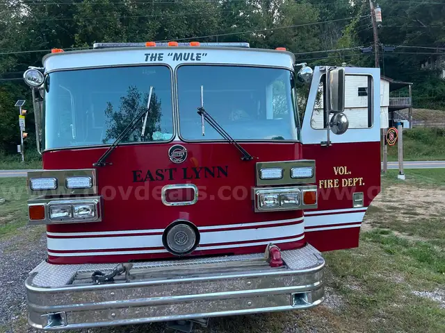1995 Sutphen Deluge Pumper   SEE VIDEO!!!