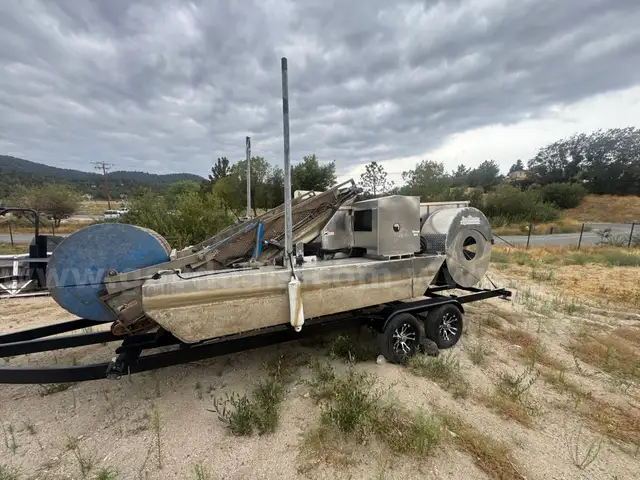 Eco Harvester Pontoon Boat