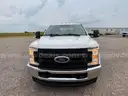 2017 Ford F-350 SD 4X4 Crew Cab DRW Flatbed Pickup