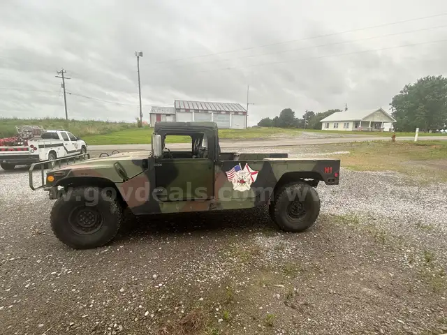 1989 AMC Humvee