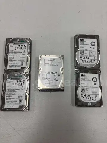 Lot of 5 – 1TB 2.5" SAS Hard Drives (Mixed Models) – Sold As-Is