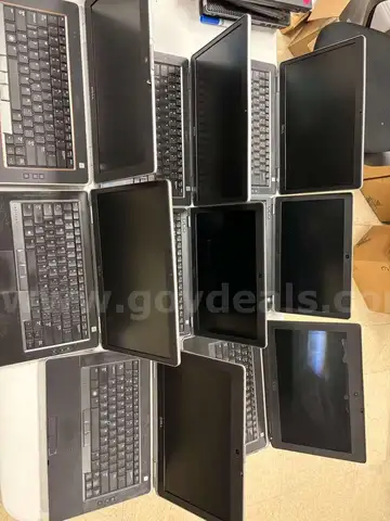 Lot of 8 Dell Latitude Laptops – Mixed Models & Specs – Sold As-Is