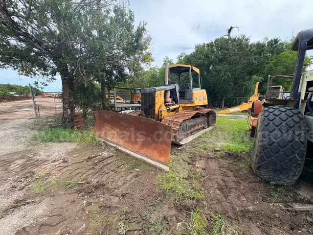 2005 John Deere 750J LGP Crawler Dozer