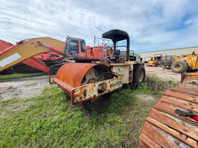 2000 Ingersoll Rand SD100D  Smooth Drum Vibratory Roller (Parts Only)