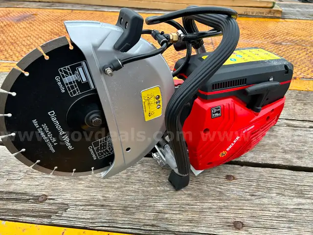 12" concrete saw 2 stroke,  like new condition.