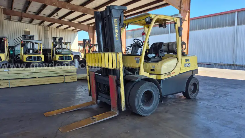 2018 Hyster H110FT Pneumatic Tire Forklift