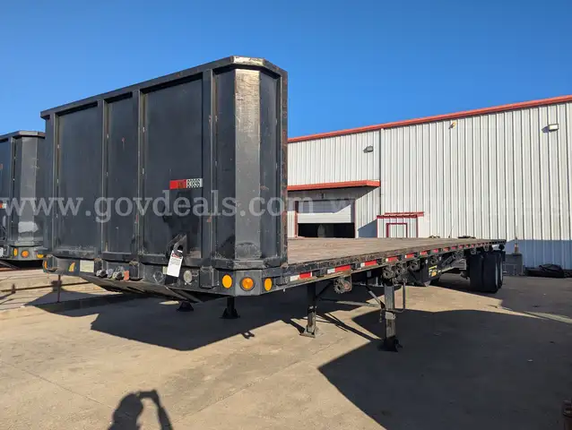 2004 Lufkin FL-11 45 Ft T/A Flatbed Trailer