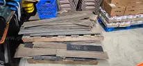 Multiple pllalets of Flooring