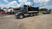 2018 Kenworth T880 Tir/A Dump Truck