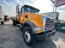 2009 Mack GU712 S/A Roll Off Truck