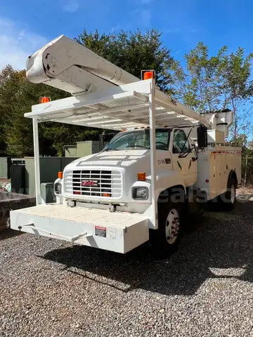 1999 GMC C7500 Boom Truck