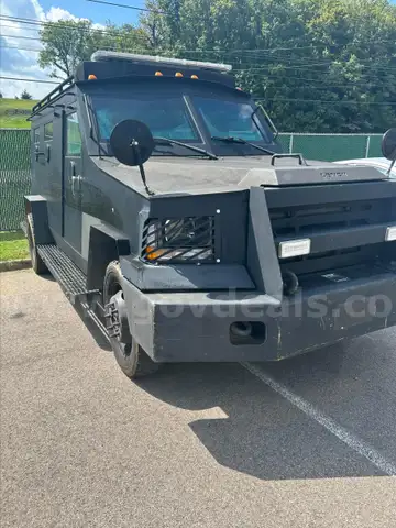 2004 Ford F-550 LENCO BEAR CAT ARMORED VEHICLE