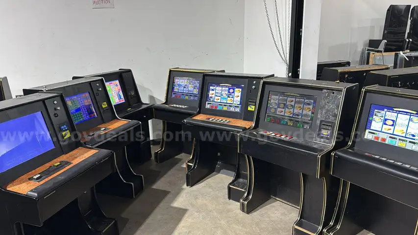 Lot of 7 Gaming Machines