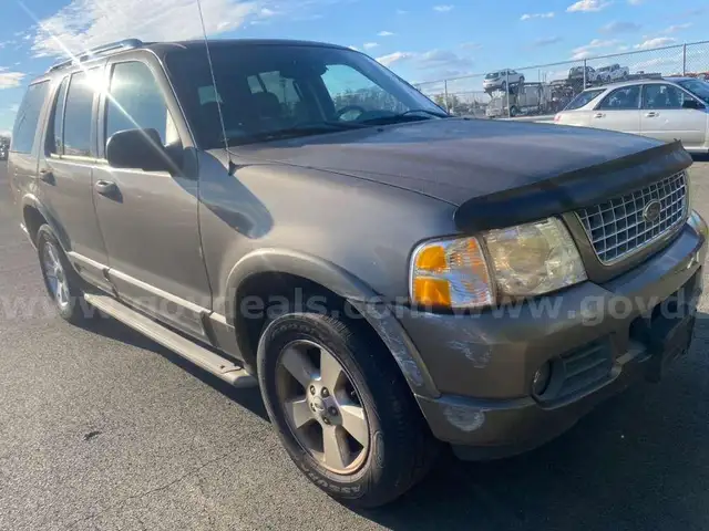 2003 Ford Explorer